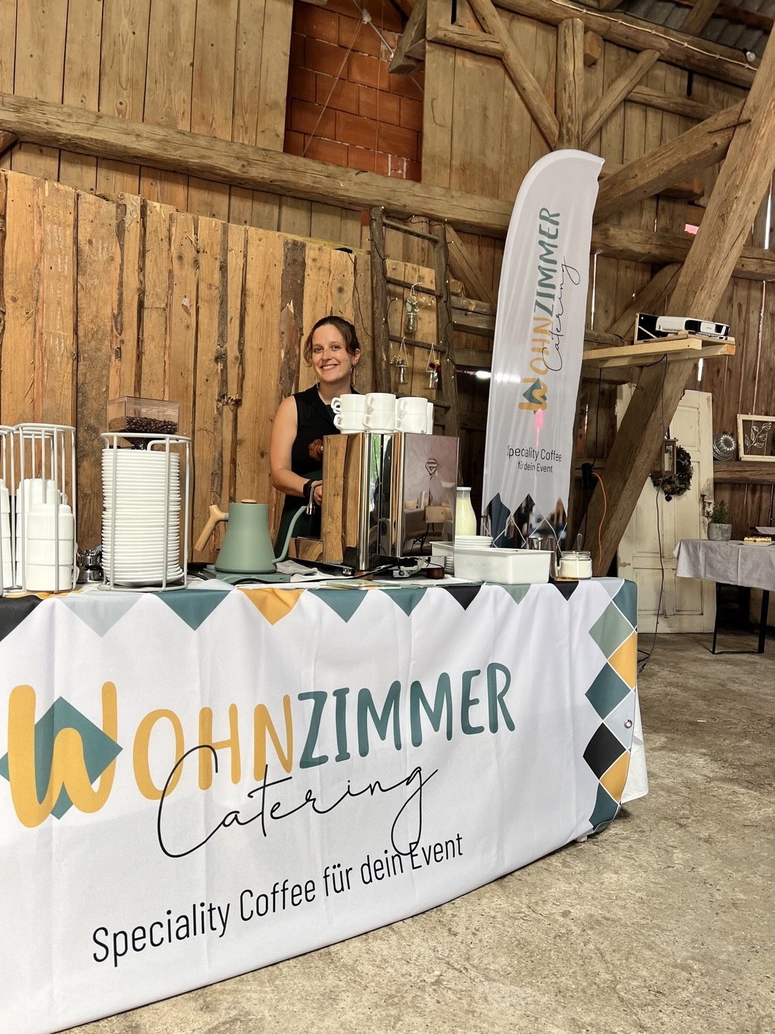 Barista beim Wohnzimmer Kaffee-Catering