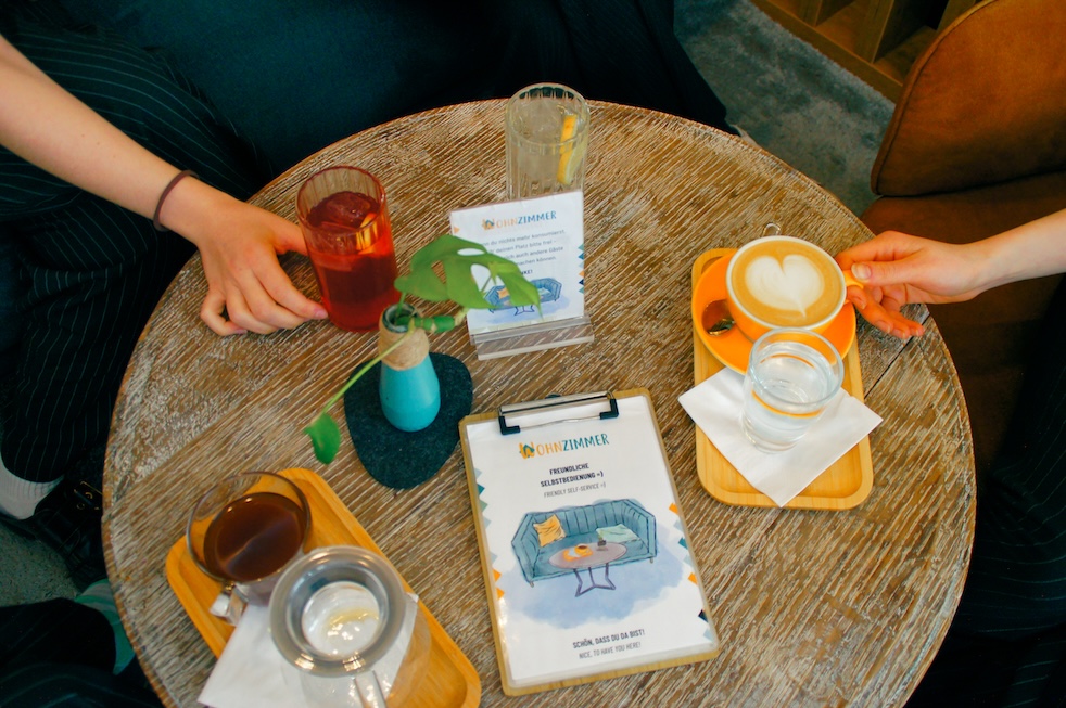 Impressionen Wohnhimmer Coffeeshop Linz